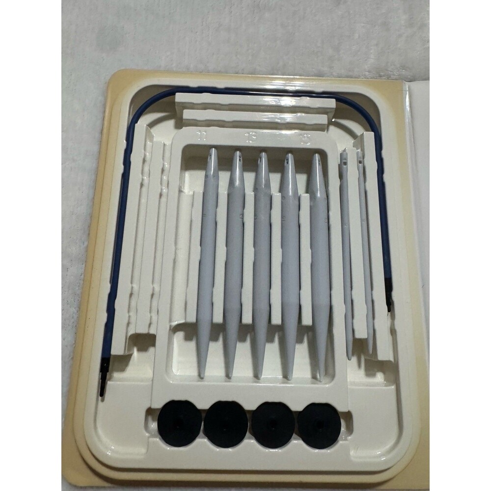 Denise Interchangeable Knitting Needles Blue Box Set Incomplete - Picture 4 of 5